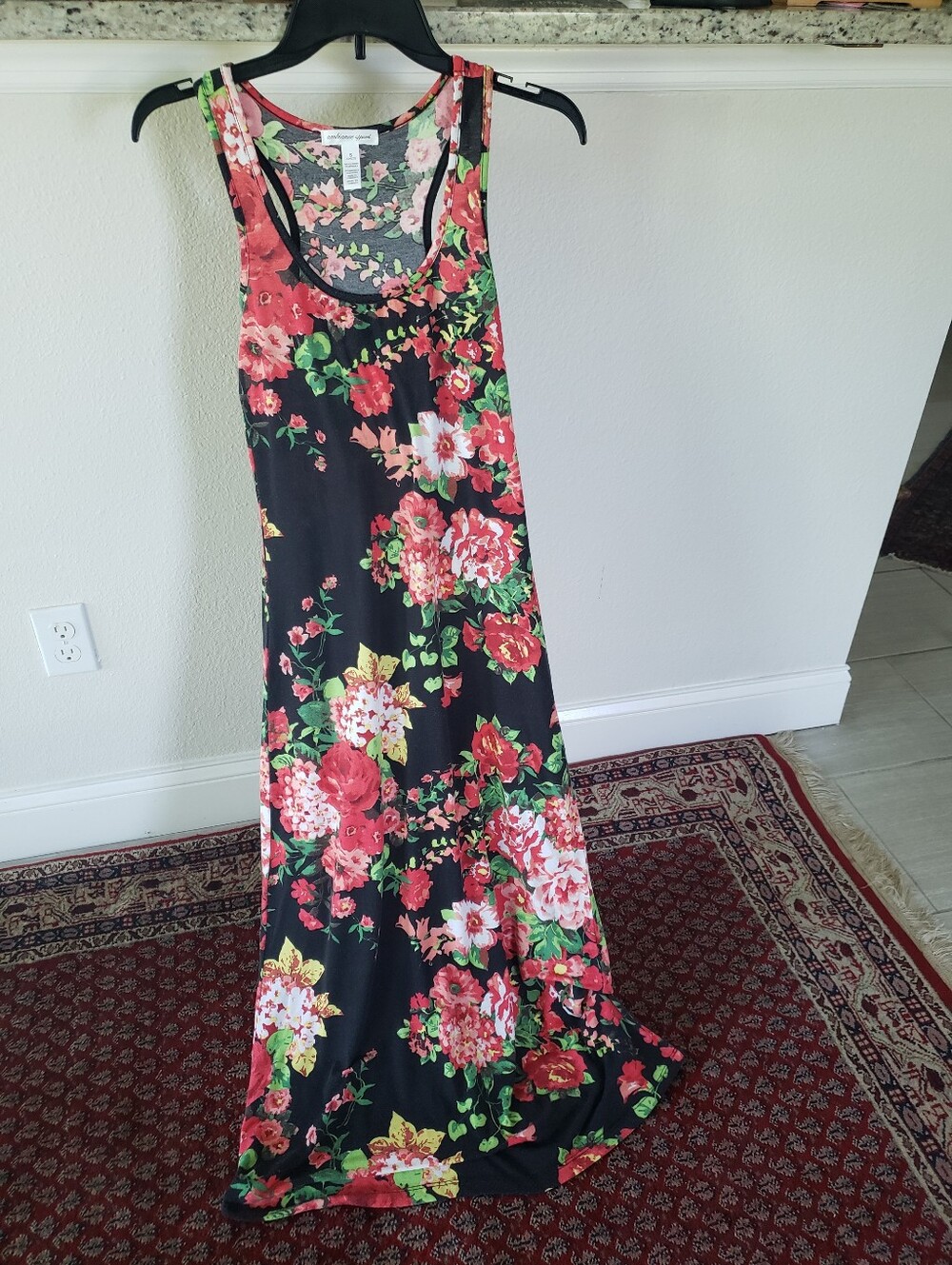Ambiance Racerback Maxi - Picture 5 of 10